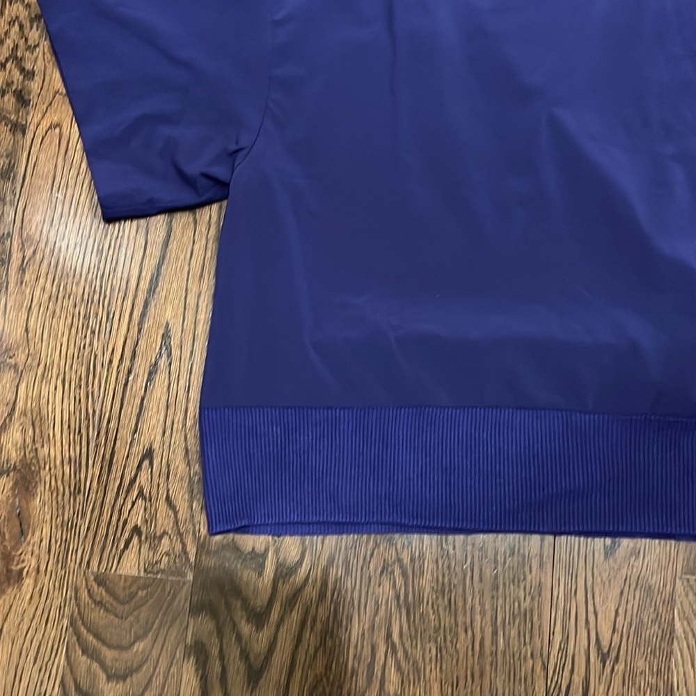 Athelta - Momentum Women's Cropped Top - Picture 3 of 3